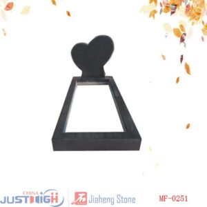 Monument funéraire moderne polie ouvert