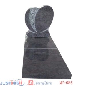 monument funeraire en granit stele coeur