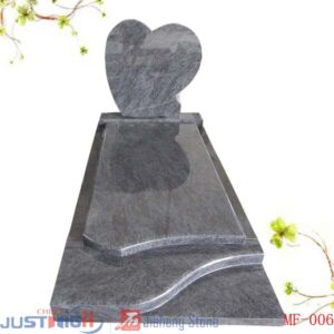 pierre tombale design en coeur
