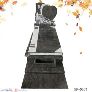 pierre tombale forme livre avec jardinniere