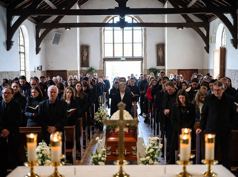 What are the reasons given by different religions around funeral rituals2